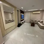 شقه بالمهندسين أول سكن لأصحاب الذوق الرفيع