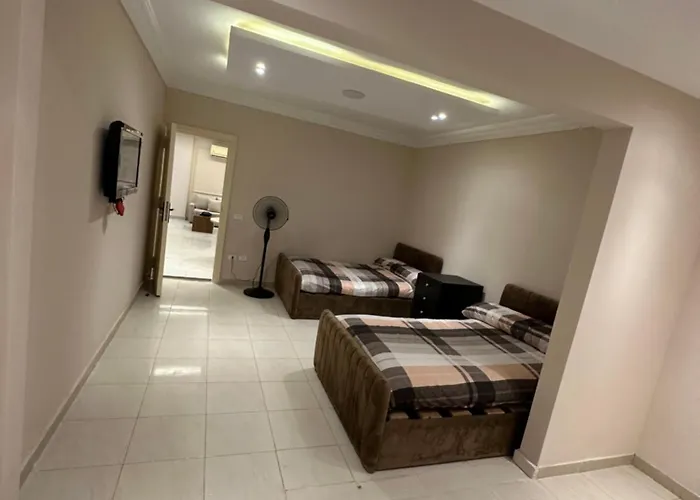شقه بالمهندسين أول سكن لأصحاب الذوق الرفيع