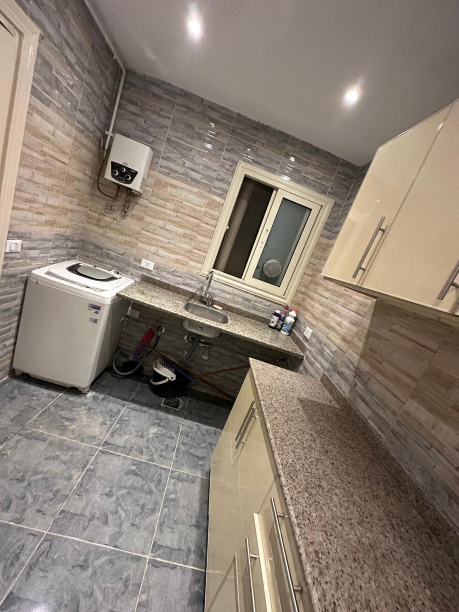 Apartment شقه بالمهندسين أول سكن لأصحاب الذوق الرفيع *